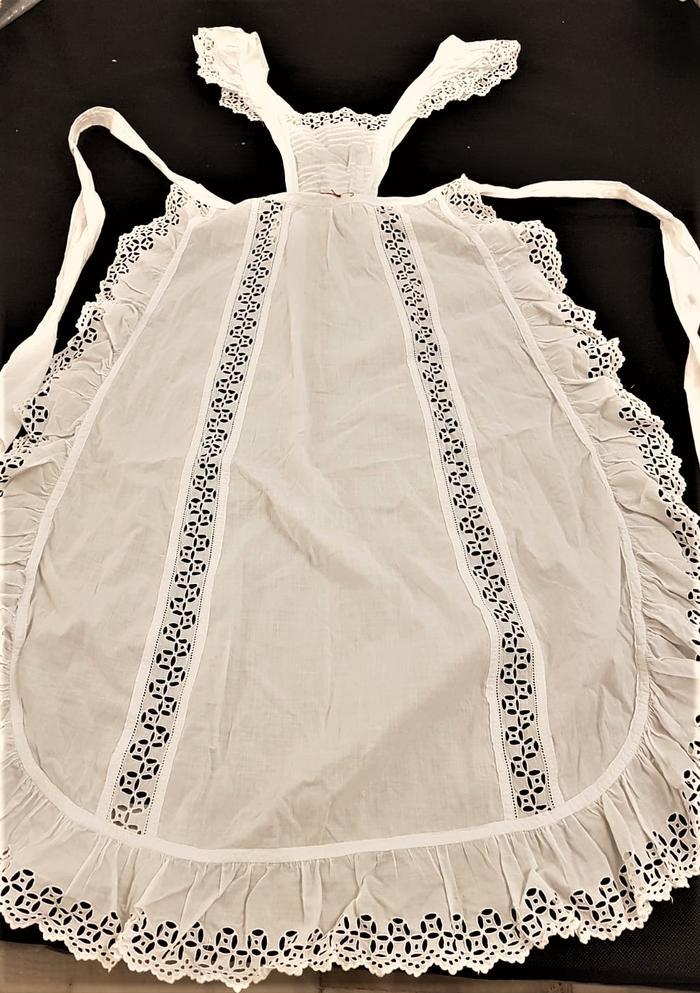 Apron