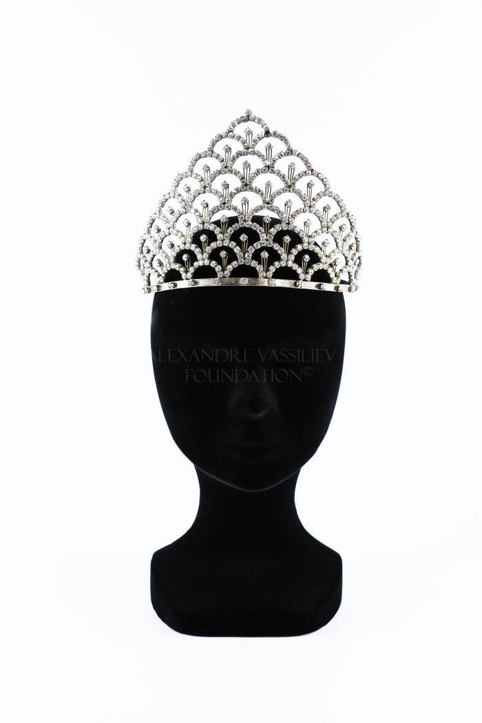 Cabaret tiara