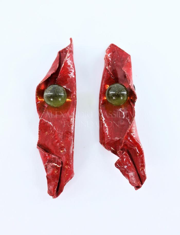 Pair of earrings