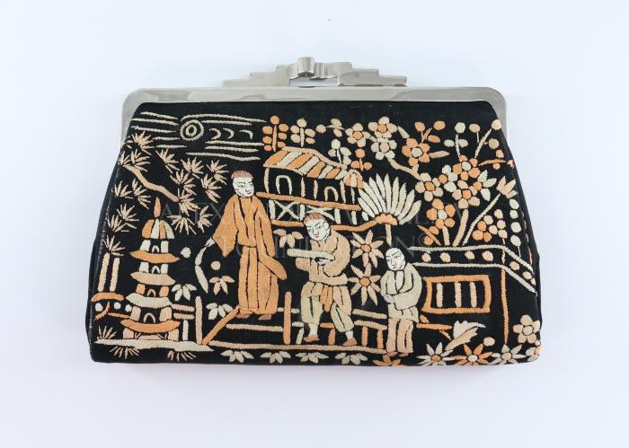 Clutch bag