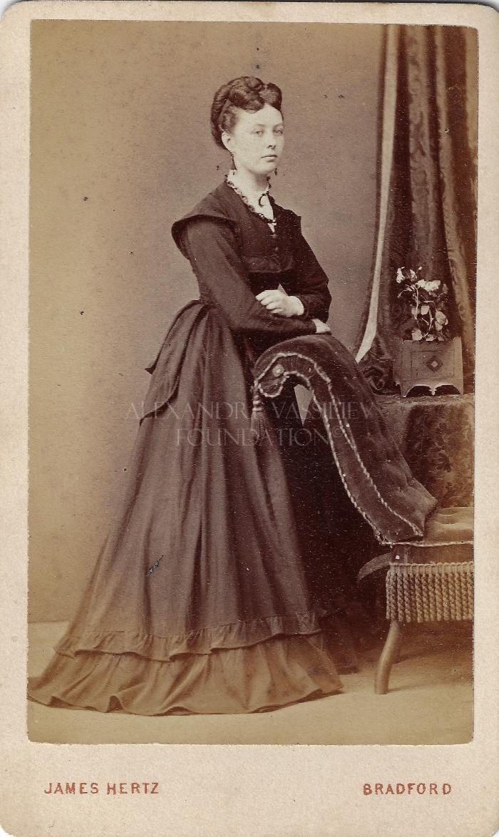 Portrait of a lady in studio