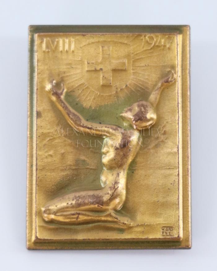 Badge brooch