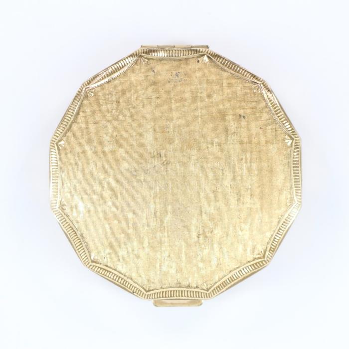 Compact powder 