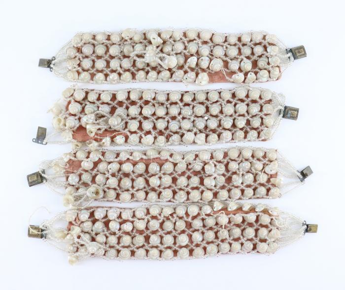Set of bracelets