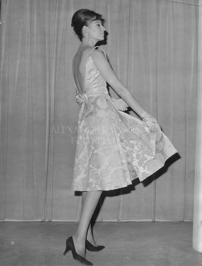Fashion photograph of Pierina STEINHAUSER