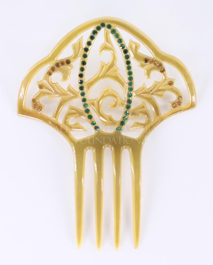 Comb