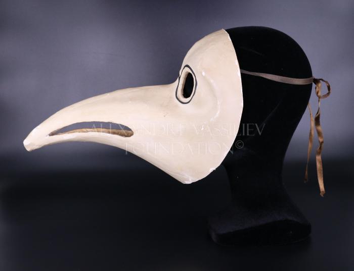 Plague doctor mask