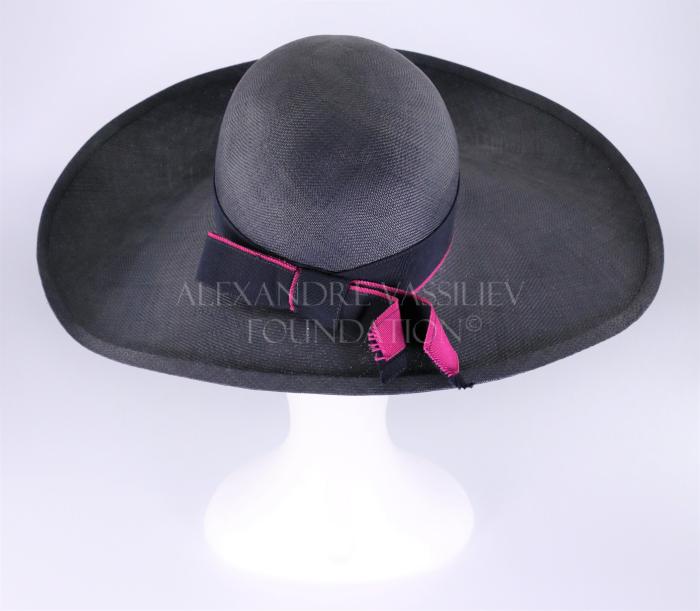 Woman's hat