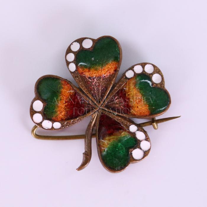 Brooch