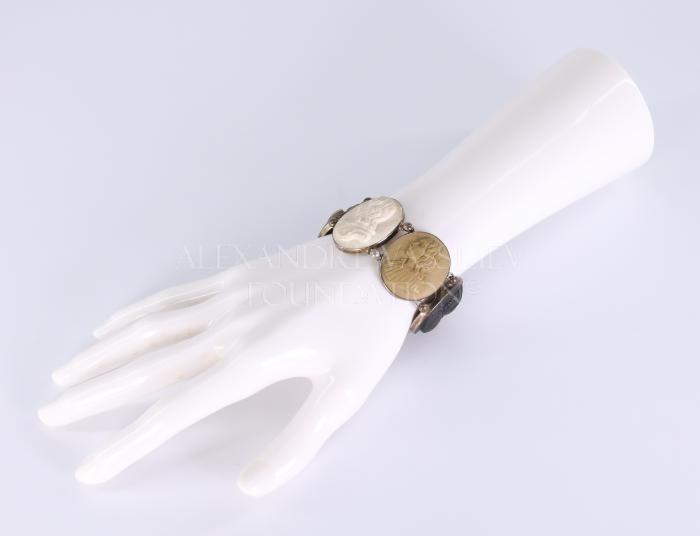 "Uomini illustri" bracelet