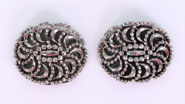 Shoe buckles