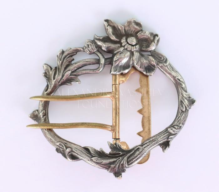 Belt buckle