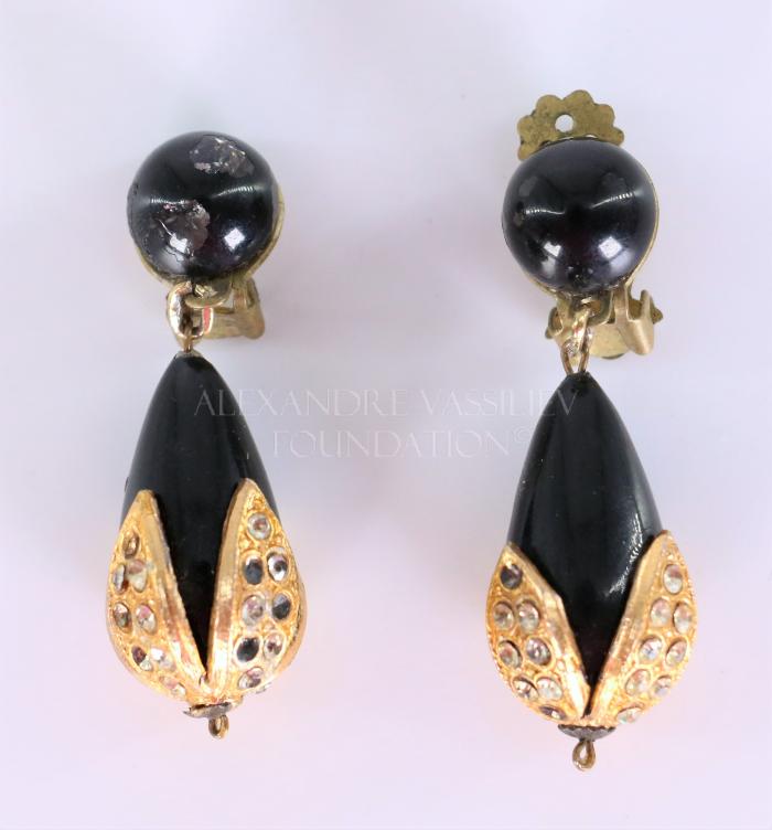 Pair of earrings