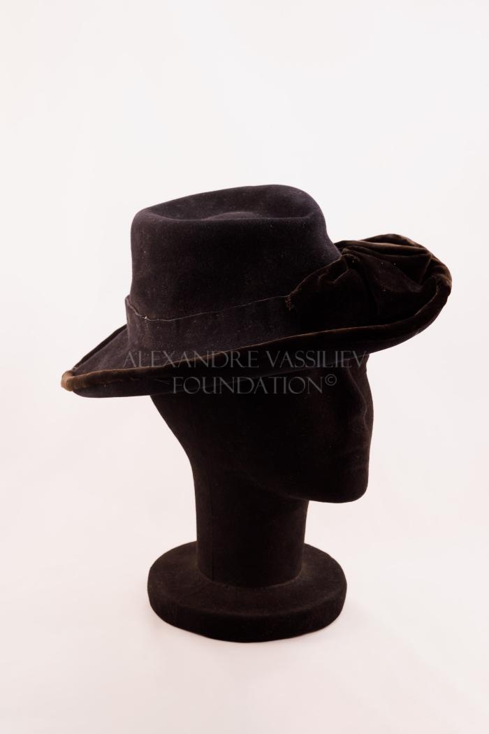 Women's fedora hat