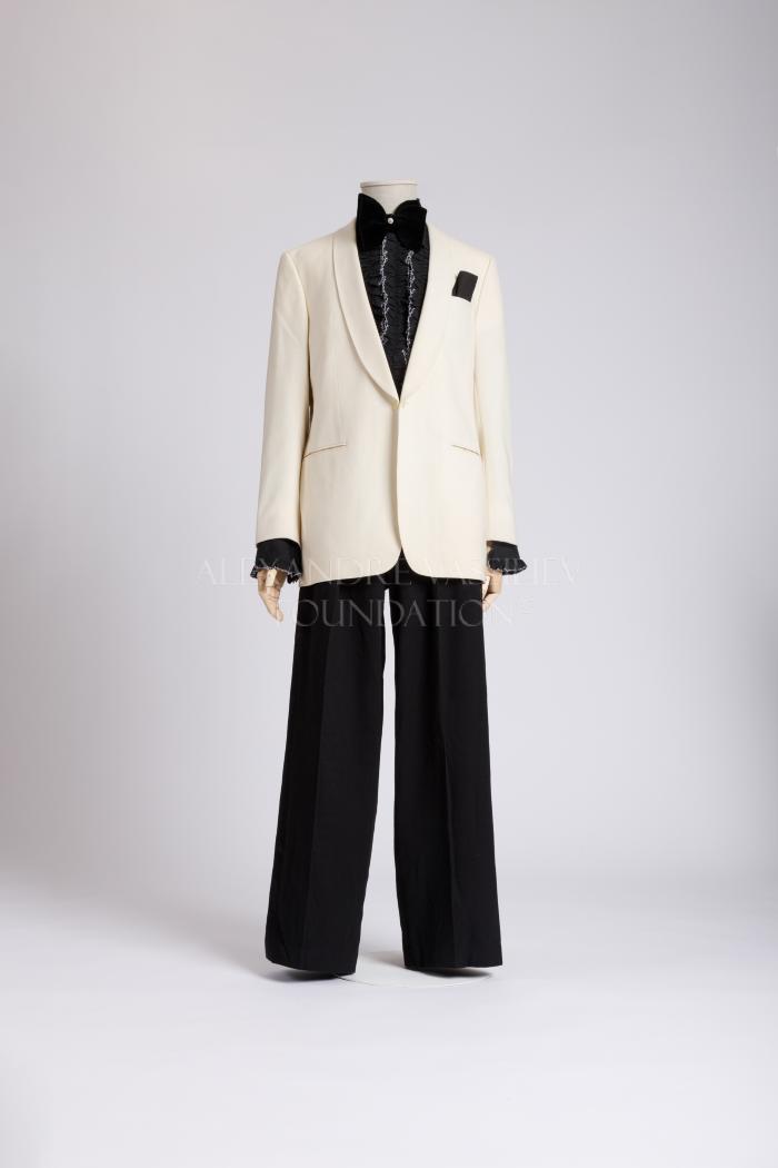 Men's suit