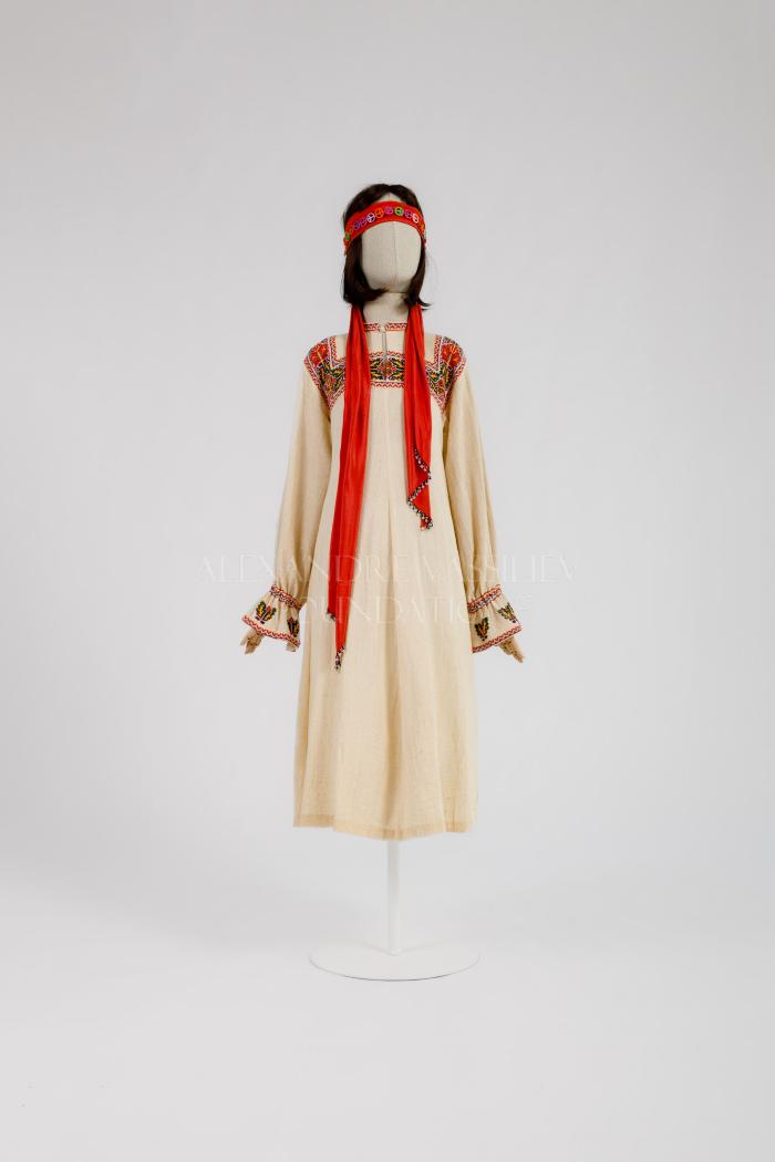 Traditional Serbian shirt dress