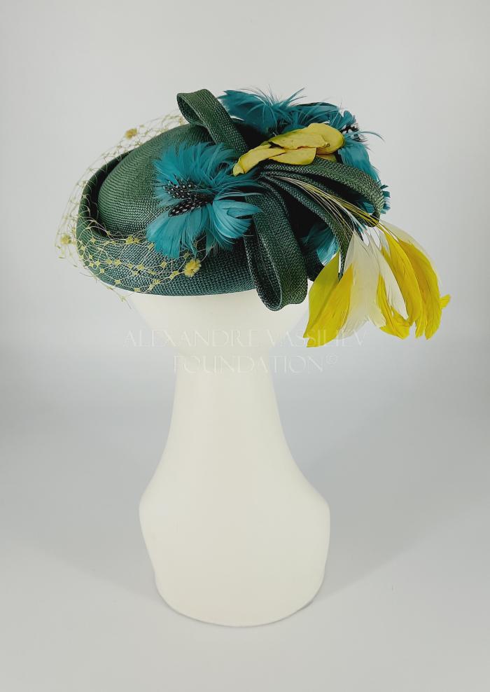 Pillbox hat back