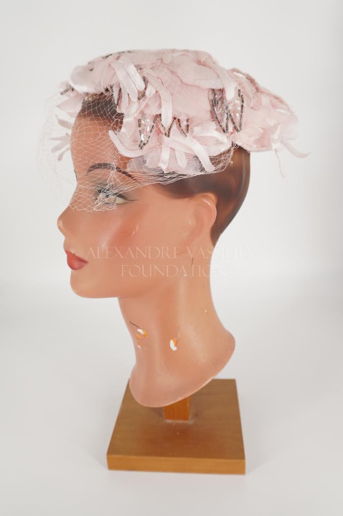 Flower percher hat
