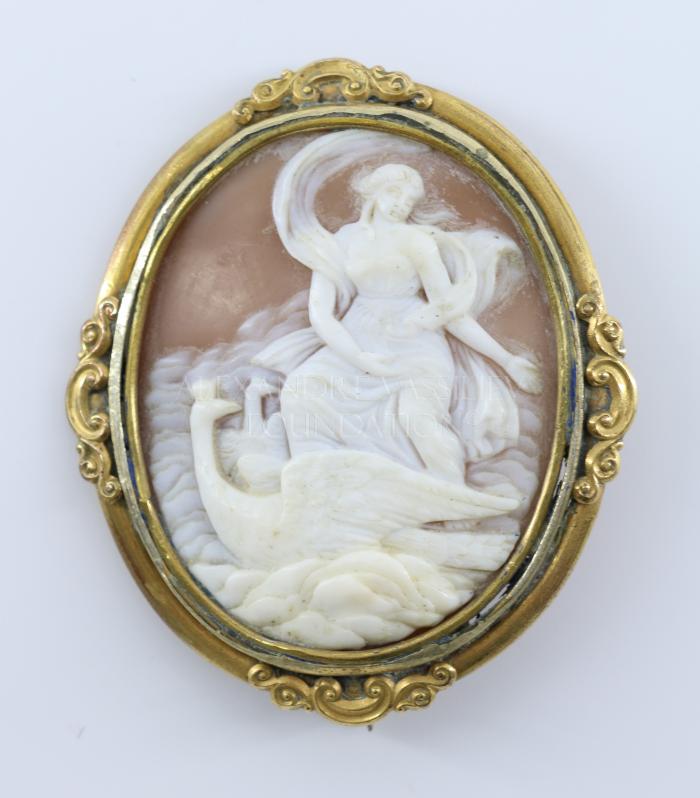 Brooch